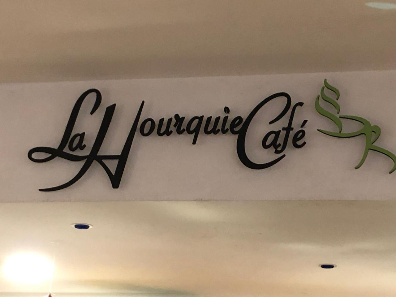 מלון Morlaas La Hourquie Cafe מראה חיצוני תמונה